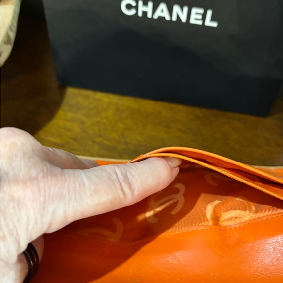 CHANEL Cambon Line Large Beige Yellow 
Calfskin Leather wallet - Picture 7 of 12